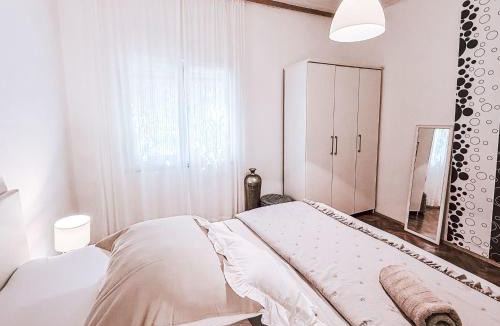 Rovanjska House | Holiday Home Matkovic by Interhome