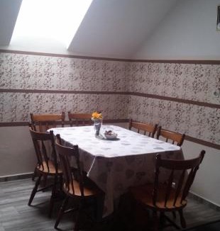 Idrija Apartment | apartma fortuna kmečki hram