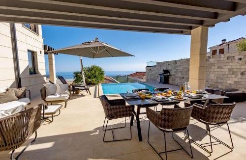 Ravno Villa | Luxury Villa Anna with private pool & Jet pool near Dubrovnik