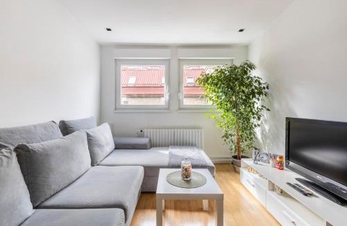 Ferhadija Street Apartment | Nane