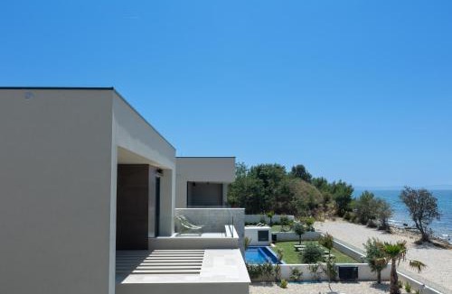 Zaton Villa | Adria Resort SEAFRONT Villa D Private Pool