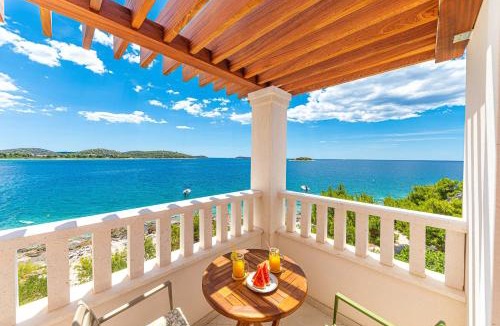 Rogoznica Apartment | Villa Orazur