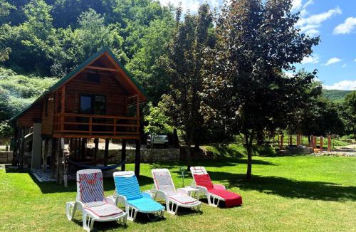 Kulen Vakuf Apartment | Hacienda Burzić