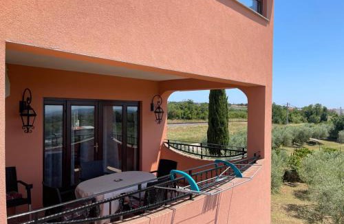 Galizana Apartment | Apartment Rojnic