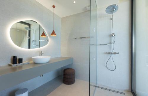 Zaton Villa | Adria Resort SEAFRONT Luxury Villa A Private Pool