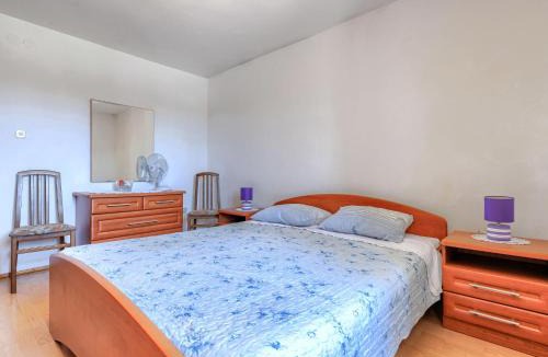 Valtura House | Holiday Home Laura by Interhome