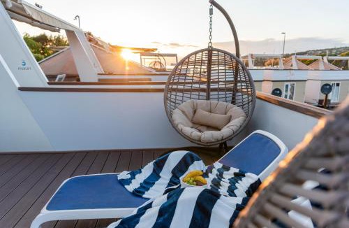 Seca House | Ocean Beauty Beachfront Boat House in Portorož with Sea View and Jacuzzi