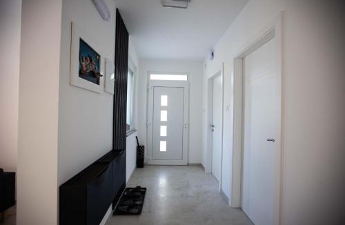 Bihac Villa | Villa Ena