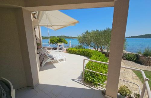 Kukljica Apartment | Apartmani Sandra i Davor Lonic