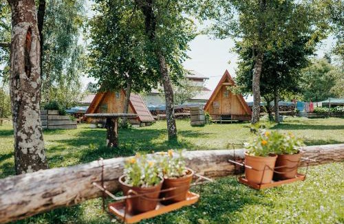Kambresko Resort | DS Camping