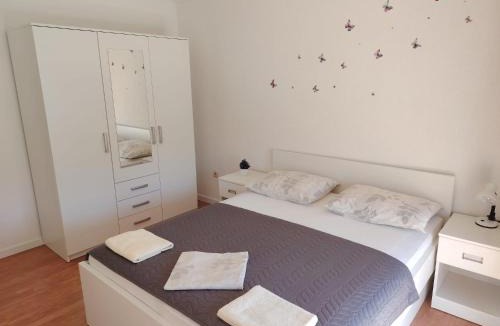 Istok Apartment | Apartments with WiFi Makarska - 20727