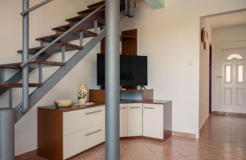 Drenje Apartment | Alex