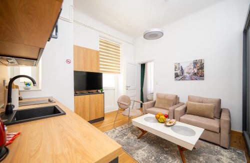 Old Town Apartment | Titova Street Design Triplex