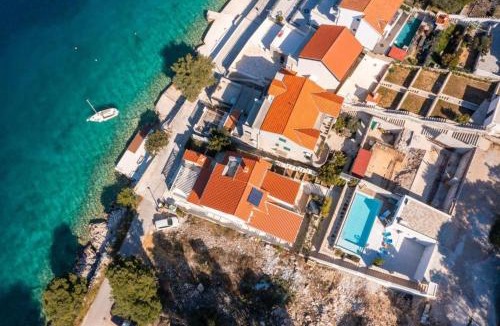 Grebastica House | Seaside family friendly house with a swimming pool Sparadici, Sibenik - 24200