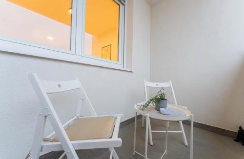 Zagreb Apartment | Flex SelfCheckIns 138 - Zagreb - Bedroom - Parking - Loggia