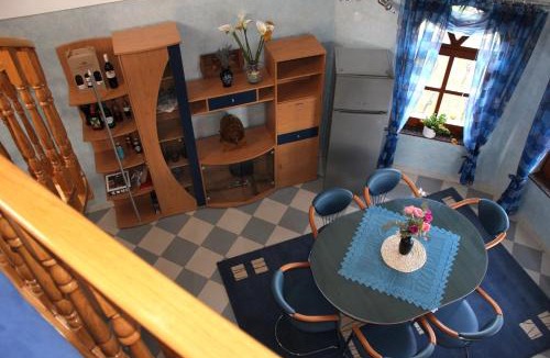 Strigova Villa | Villa Lotus