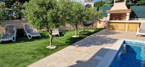 Pinezici Villa | Villa Lukas&Ana s bazenom,dječjim igralištem