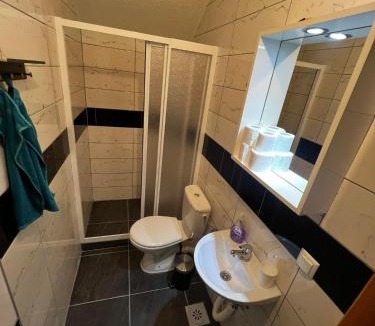 Tuzla Apartment | Villa Hukic