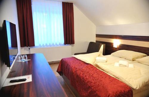 Prevalje House | Double Room with