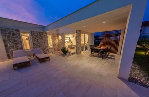 Hodbina House | Holiday Home Lara