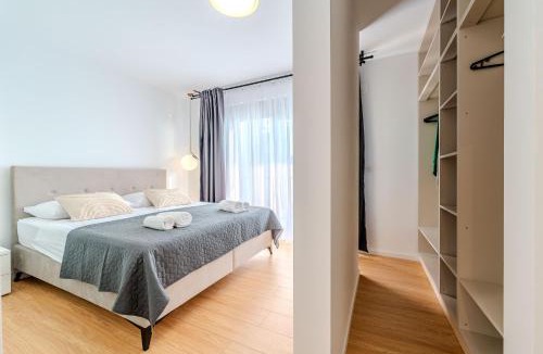 Privlaka Villa | Beachfront Villa Azzuro with Seaview