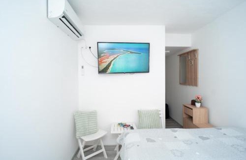 Mostar Apartment | Studio Apartment Green River