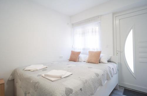 Mostar Apartment | Studio Apartment Green River