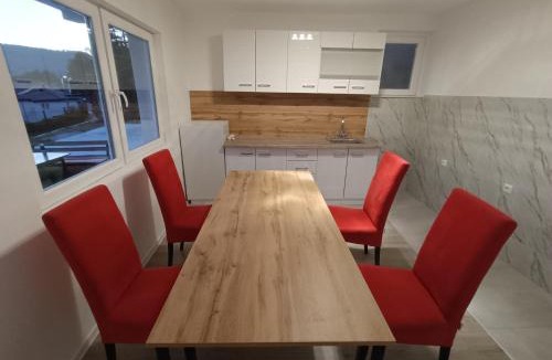 Konjic Apartment | Apartment Horizontes Azules