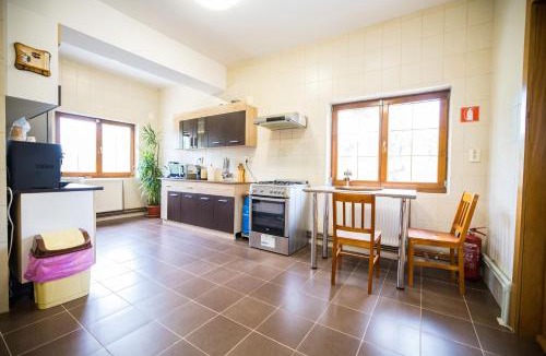 Crasna House | Pensiunea Codruta