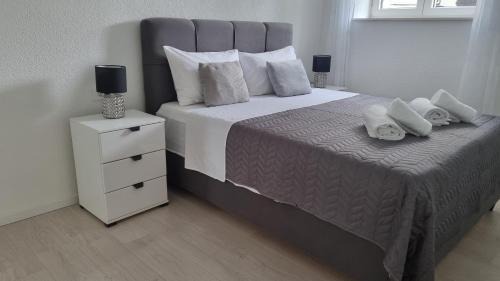Mejasi Apartment | Dominos Apartment
