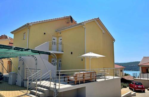 Cizici Apartment | Apartments with parking space Cizici, Krk - 22046