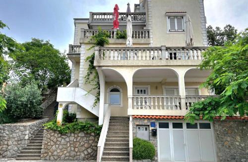 Njivice Apartment | Apartments Ruzic Njivice