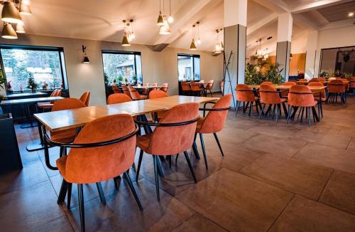 Cornu House | Pensiunea Oscar