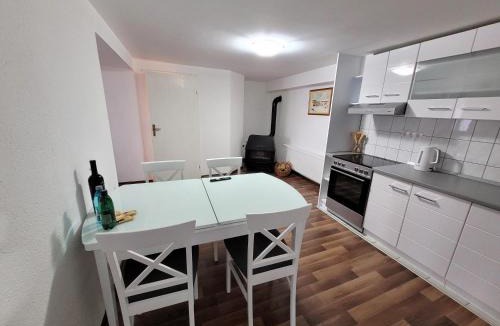 Kiseljak Apartment | Apartman Studenac