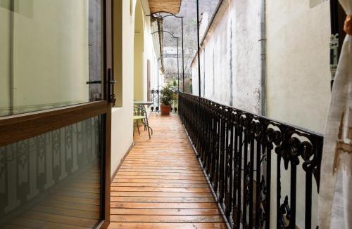 Brasov City Centre Apartment | Old Town Story House