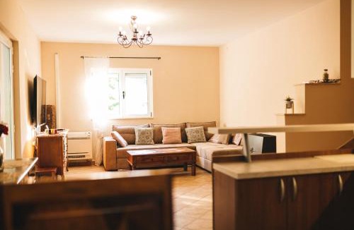 Slipcici Villa | Villa Gana-Green Oasis with Heated Pool