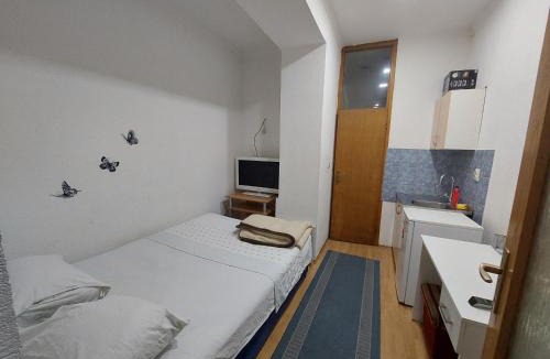 Old Town House | At Mejdan Rooms