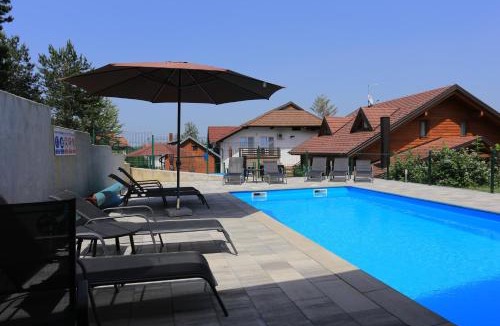 Grabovac Apartment | Family-friendly apartments with swimming pool Grabovac, Plitvice - 17532