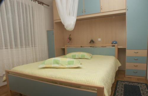 Artatore Apartment | Apartments by the sea Artatore, Losinj - 2474