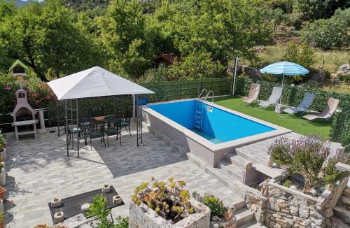 Kuciste Apartment | Family-friendly apartments with swimming pool Kuciste - Perna, Peljesac - 10143