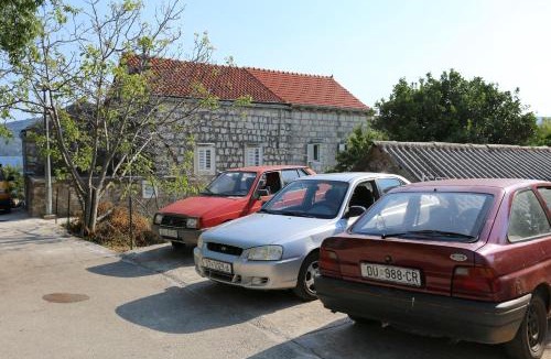 Kuciste Apartment | Family-friendly apartments with swimming pool Kuciste - Perna, Peljesac - 10143
