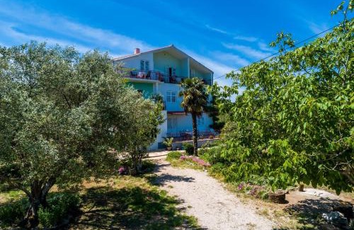 Drace Apartment | Apartments by the sea Drace, Peljesac - 10211