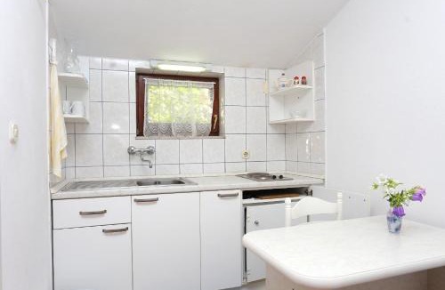 Okrug Gornji Apartment | Apartments with parking space Okrug Gornji - Ciovo - 1107