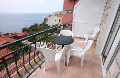 Zivogosce Apartment | Apartments with parking space Zivogosce - Porat, Makarska - 6700