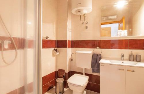 Metajna Apartment | Durdica beautiful garden with fantastic sea and mountain views