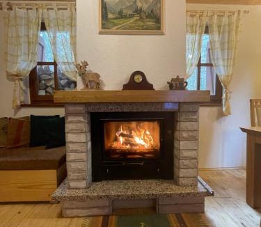 Risovac Ski Chalet | Vikendica Vjeverica
