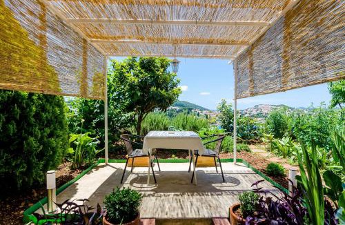 Gruz House | Apartments & Room Lino