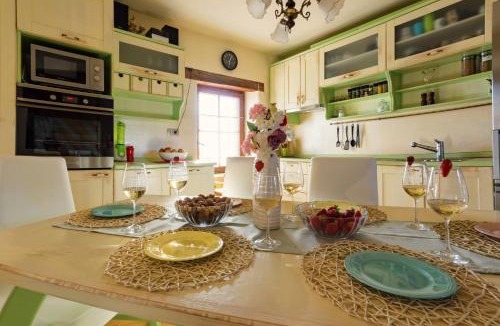 Vardica House | Casa Romantica