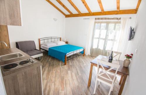 Kraj Apartment | Apartments Tarragon