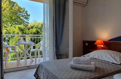 Omis Hotel | Tourist Settlement Brzet